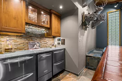 W5975  Pheasant Ln, Plymouth, WI 53073 - Photo 9