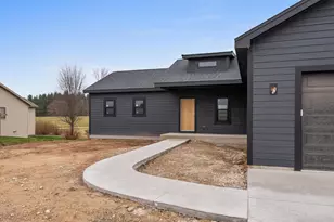 947 Berenschot Trail, Cedar Grove, WI 53013 - Photo 23