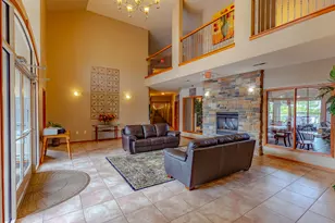 230 Hilldale Dr, Hartford, WI 53027 - Photo 37