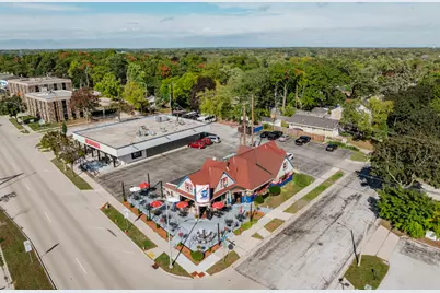 12207 W Bluemound Rd, Wauwatosa, WI 53226 - Photo 37