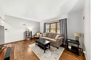 12207 W Bluemound Rd, Wauwatosa, WI 53226 - Photo 3