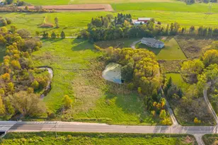 8414 Orchard Valley Rd, Farmington, WI 53090 - Photo 29