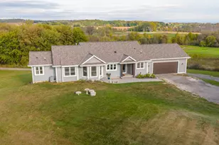 8414 Orchard Valley Rd, Farmington, WI 53090 - Photo 33