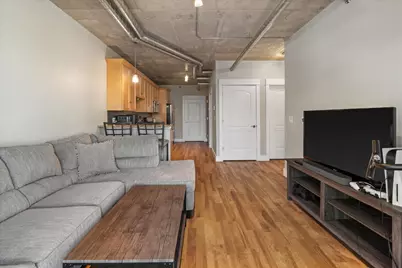 102 N Water St #413, Milwaukee, WI 53202 - Photo 7