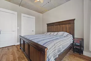 102 N Water St, Milwaukee, WI 53202 - Photo 17