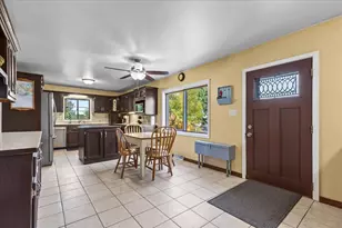 1817 N Main St, West Bend, WI 53090 - Photo 5