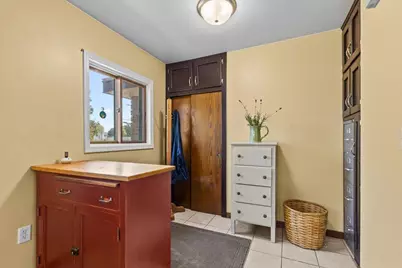 1817 N Main St #1819, West Bend, WI 53090 - Photo 11