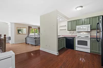 387 N Dries St #G, Saukville, WI 53080 - Photo 7