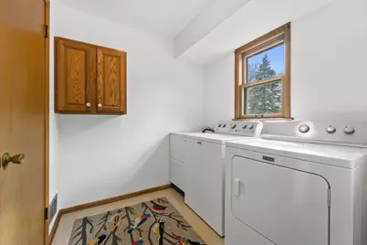 N61W16085  Hawthorne Dr, Menomonee Falls, WI 53051 - Photo 37