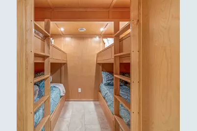 2810  Willow Point Dr, Delavan, WI 53115 - Photo 23