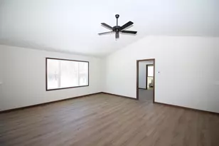 420 Parker Dr, Genoa City, WI 53128 - Photo 7