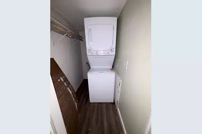 5715 W Mitchell St, West Allis, WI 53214 - Photo 7