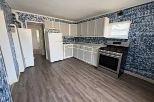 5715 W Mitchell St, West Allis, WI 53214 - Photo 3