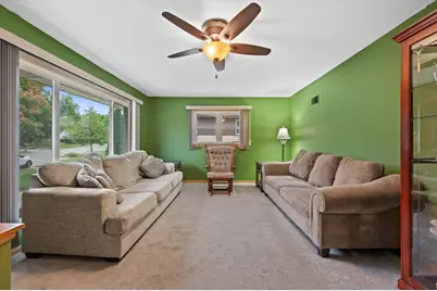 3963 N 98th St, Milwaukee, WI 53222 - Photo 3