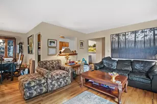 6420 W Dodge Pl, Milwaukee, WI 53220 - Photo 3