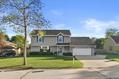 1041 E Mary Ln, Oak Creek, WI 53154 - Photo 1