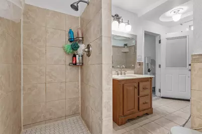 4353 S 5th St, Milwaukee, WI 53207 - Photo 23