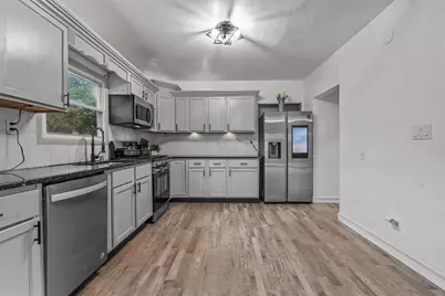 4353 S 5th St, Milwaukee, WI 53207 - Photo 15