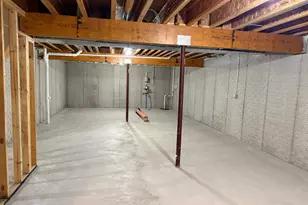 W219N16267 Primrose Ct, Jackson, WI 53037 - Photo 13