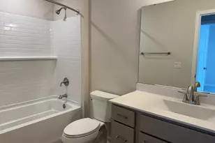 W219N16267 Primrose Ct, Jackson, WI 53037 - Photo 9