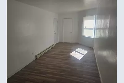 2344 W Hopkins St, Milwaukee, WI 53206 - Photo 5