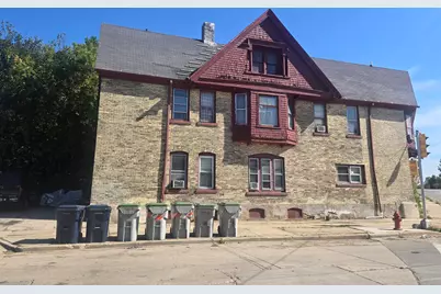 2344 W Hopkins St, Milwaukee, WI 53206 - Photo 9