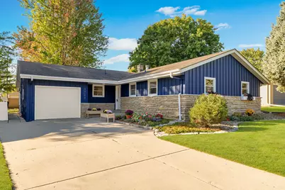 1729  Hickory St, South Milwaukee, WI 53172 - Photo 1