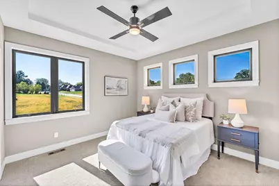 W188N5040  Red Crown Trl, Menomonee Falls, WI 53051 - Photo 47