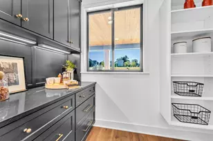 W188N5040 Red Crown Trail, Menomonee Falls, WI 53051 - Photo 21