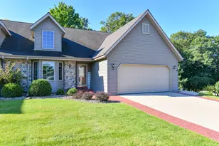 955 E Loos St, Hartford, WI 53027 - Photo 3