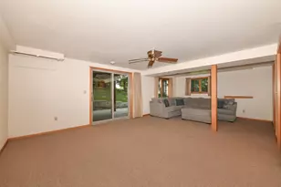 955 E Loos St, Hartford, WI 53027 - Photo 27