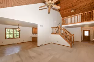 955 E Loos St, Hartford, WI 53027 - Photo 11