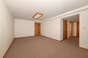 955 E Loos St, Hartford, WI 53027 - Photo 31