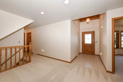 955 E Loos St, Hartford, WI 53027 - Photo 5