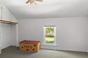 12024 Point Creek Rd, Meeme, WI 53063 - Photo 15