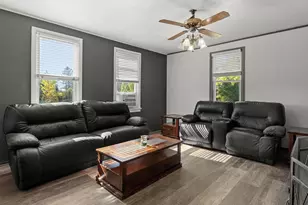 12024 Point Creek Rd, Meeme, WI 53063 - Photo 9