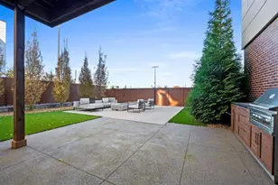 1110 Brookwood Dr, Ashwaubenon, WI 54304 - Photo 29