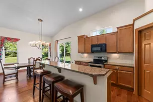 W354N5315 Coastal Ave, Oconomowoc, WI 53066 - Photo 11