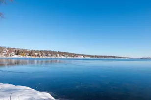 W304N2426 Maple Ave, Delafield, WI 53072 - Photo 37