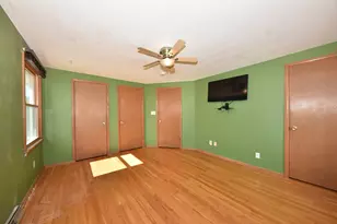 635 E Price Ave, Milwaukee, WI 53207 - Photo 17