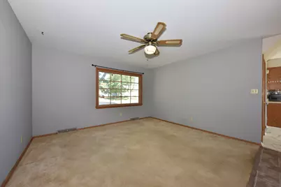 635 E Price Ave, Milwaukee, WI 53207 - Photo 13