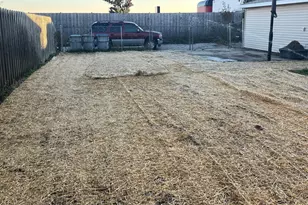 635 E Price Ave, Milwaukee, WI 53207 - Photo 29