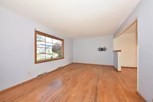 635 E Price Ave, Milwaukee, WI 53207 - Photo 5