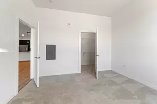 5945 6th Ave, Kenosha, WI 53140 - Photo 9