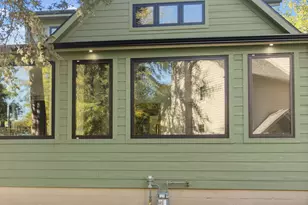 637 1st St, Delafield, WI 53018 - Photo 43