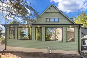 637 1st St, Delafield, WI 53018 - Photo 1