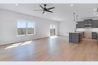 1624  Red Clover St, Holmen, WI 54636 - Photo 11