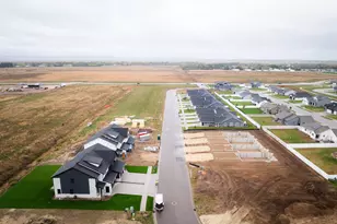 1628 Red Clover St, Holmen, WI 54636 - Photo 15