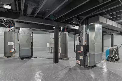 6800  Auburn Ave #6802, Wauwatosa, WI 53213 - Photo 37