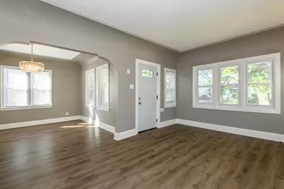 2948 N 56th St, Milwaukee, WI 53210 - Photo 9